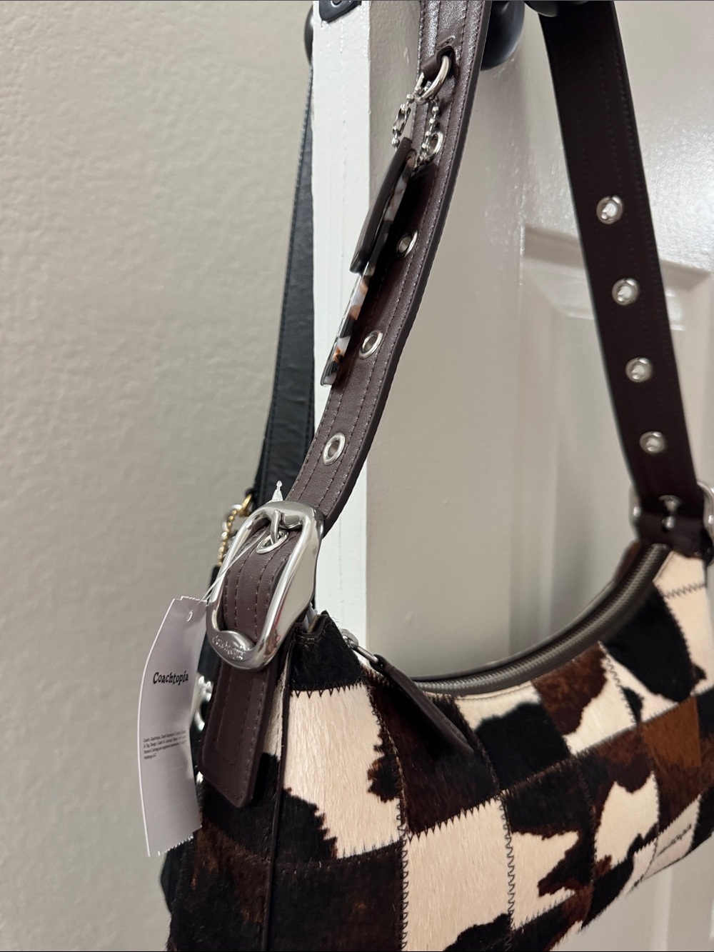 Coachtopia Cow Print Shoulder Bag - Picture 4 of 6